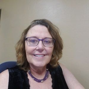 Meet your Posher, Diane